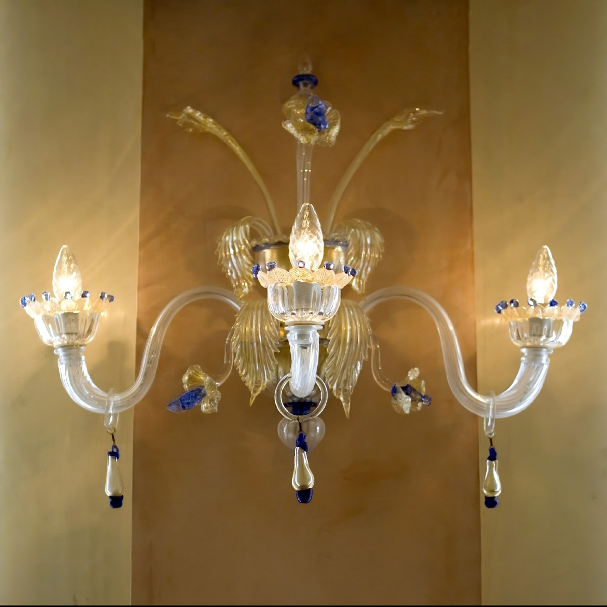 Allegro 3 lumieres applique de Murano - couleur transparent or bleu