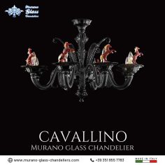 “Cavallino” Murano glass chandelier