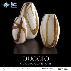 “Duccio” Murano glass vase